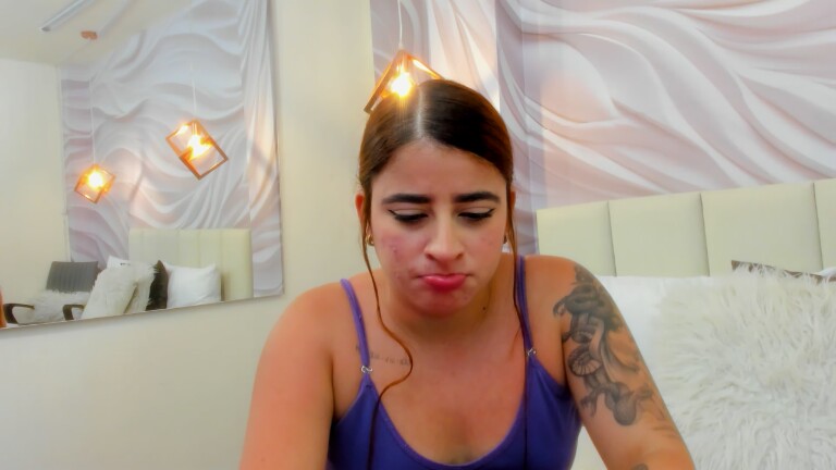 Martina_conor's Streamate show and profile