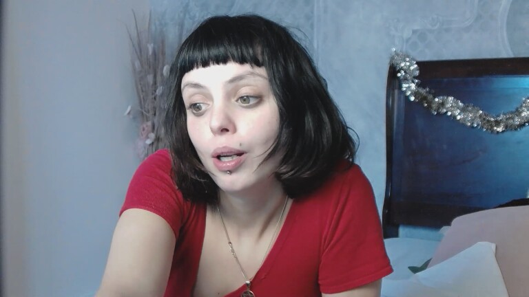 LEEZIE's Streamate show and profile