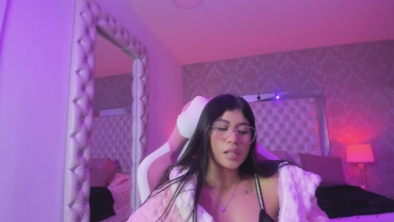 LylaKarl's Streamate show and profile