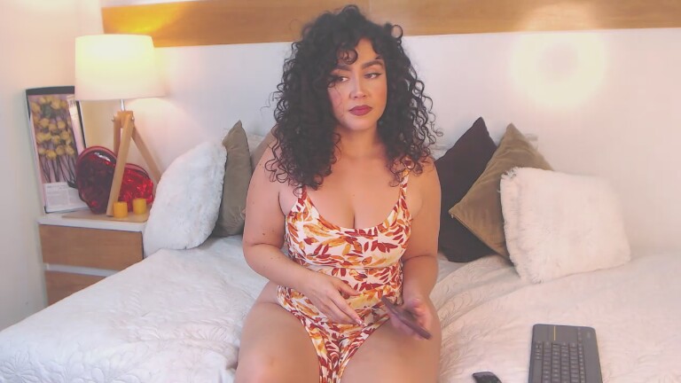 SeleneRisso's Streamate show and profile