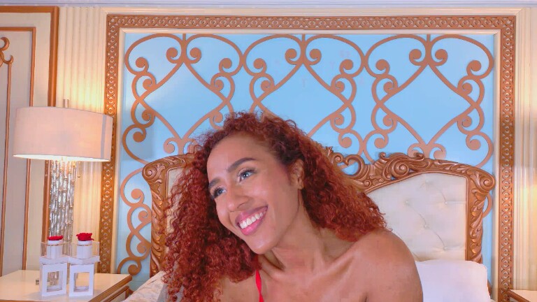 MaiaCox's Streamate show and profile