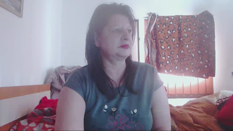 ExtasyMature's Streamate show and profile