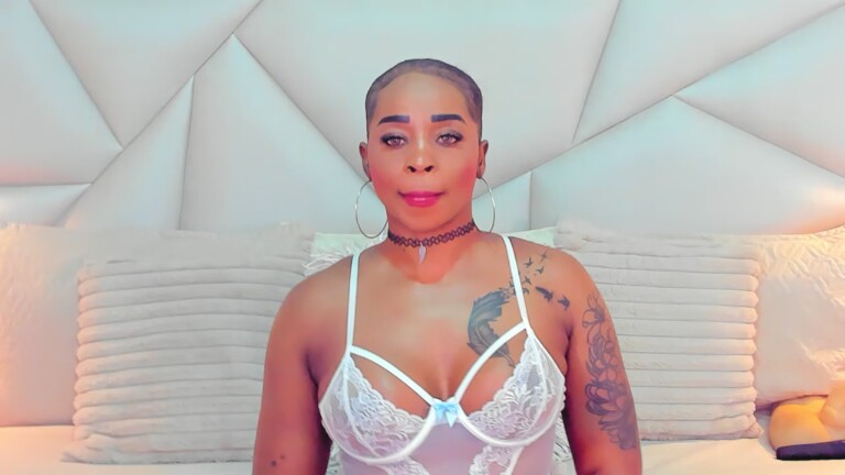 TyraaLambert's Streamate show and profile