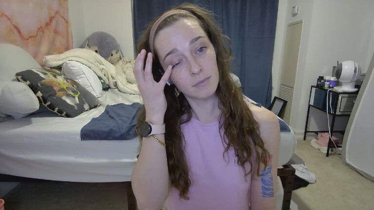 ceceeee's Streamate show and profile