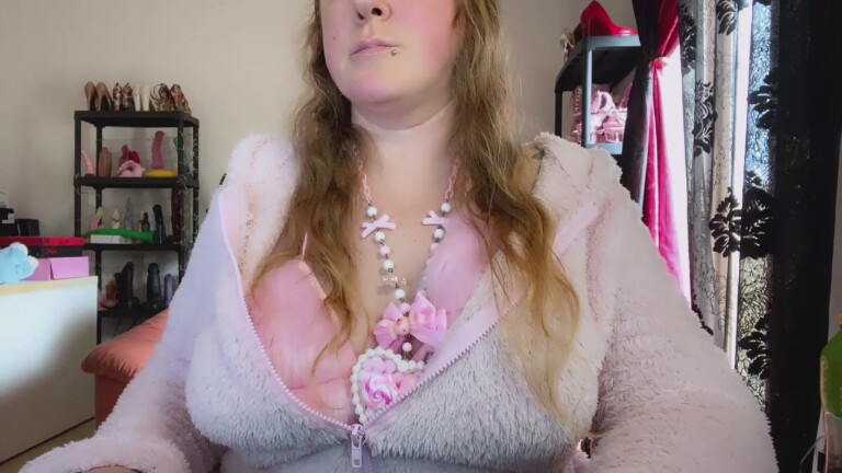 GoddessKisica's Streamate show and profile