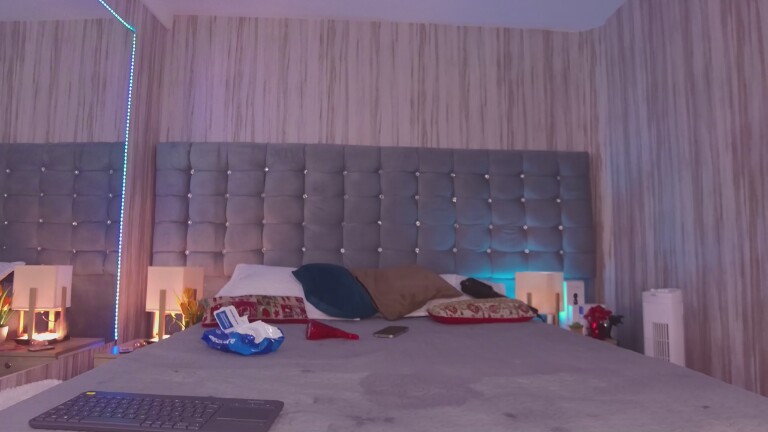 Pocahontasfg's Streamate show and profile