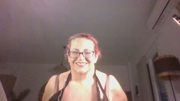 KinkyCorina's Streamate show and profile