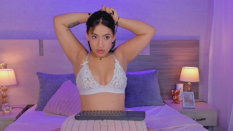 AnaSofiaLeon's Streamate show and profile