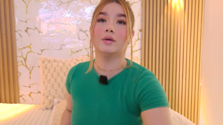 MartinaaRoss's Streamate show and profile