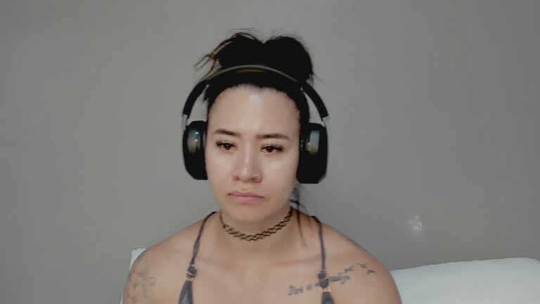 AngelMartins's Streamate show and profile