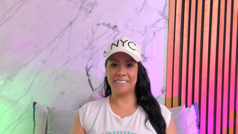 ViolettaThonsomS's Streamate show and profile