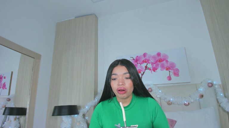 LilyyFox's Streamate show and profile