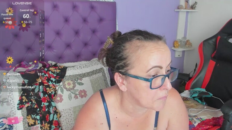 MargothClain's Streamate show and profile