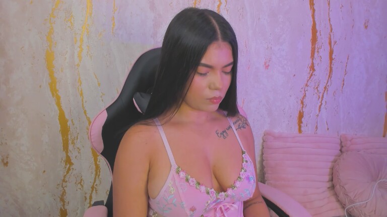 ElizabethRivera's Streamate show and profile