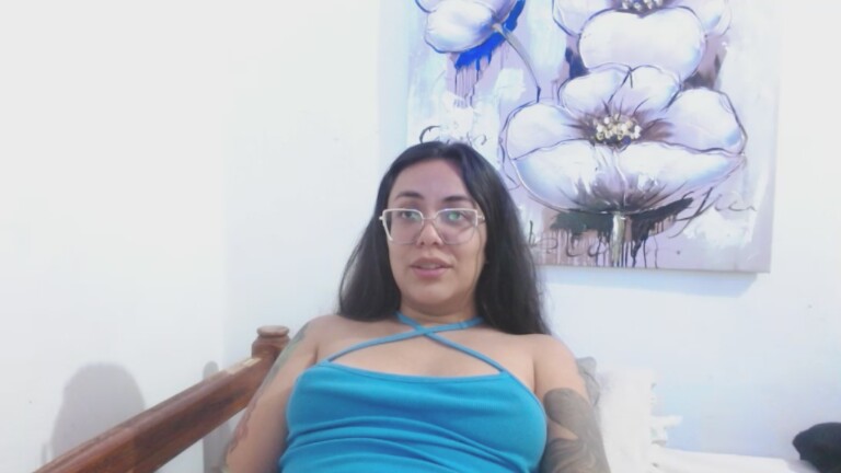 Luna_Marquez's Streamate show and profile