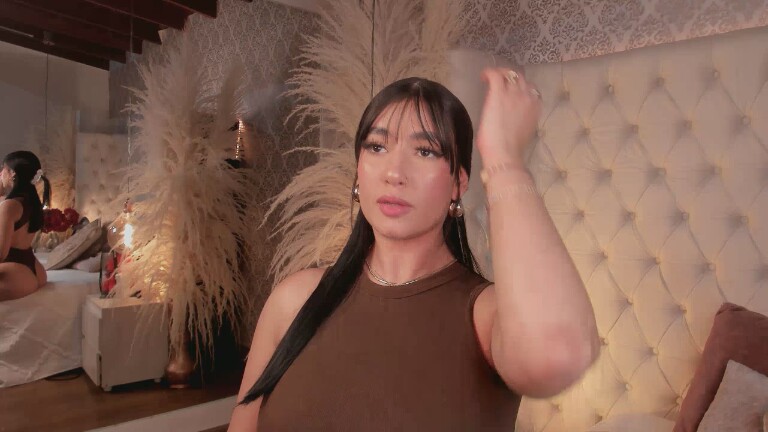 Dannah_Gomez's Streamate show and profile