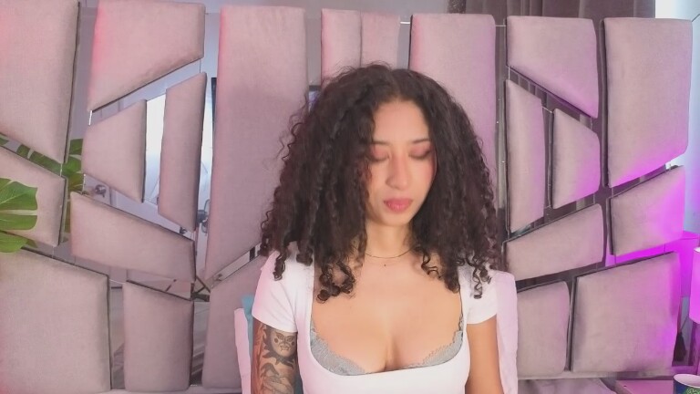 Lanna_Jhonson's Streamate show and profile