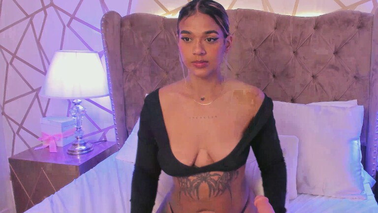 SaschaFit's Streamate show and profile