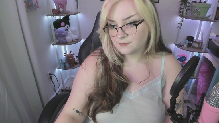 MaxineMoonxx's Streamate show and profile