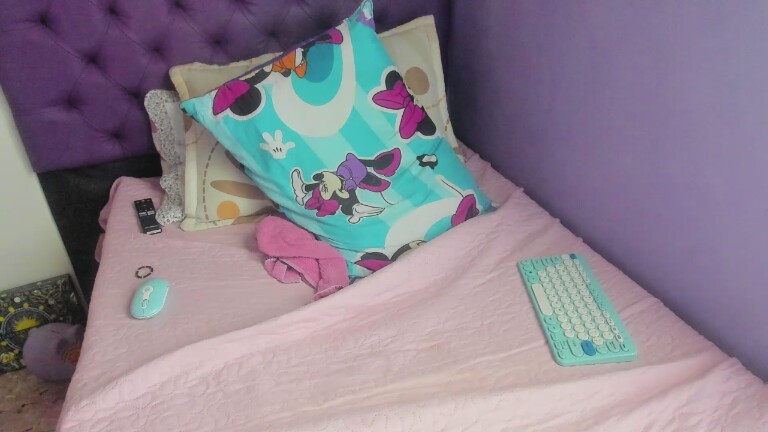 MargothClain's Streamate show and profile