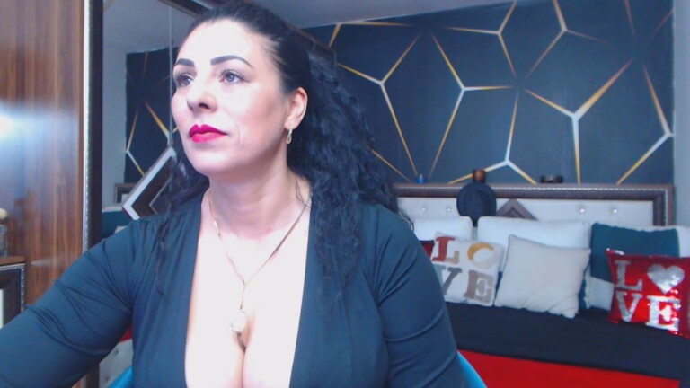 Curly_Sexy's Streamate show and profile
