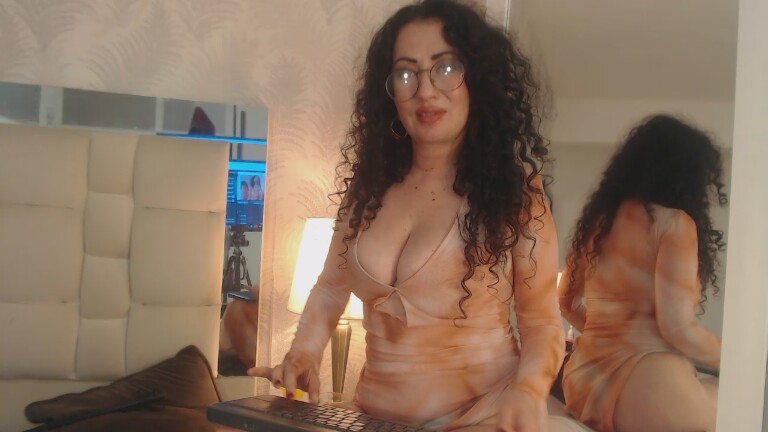 SamanthaAntolin's Streamate show and profile