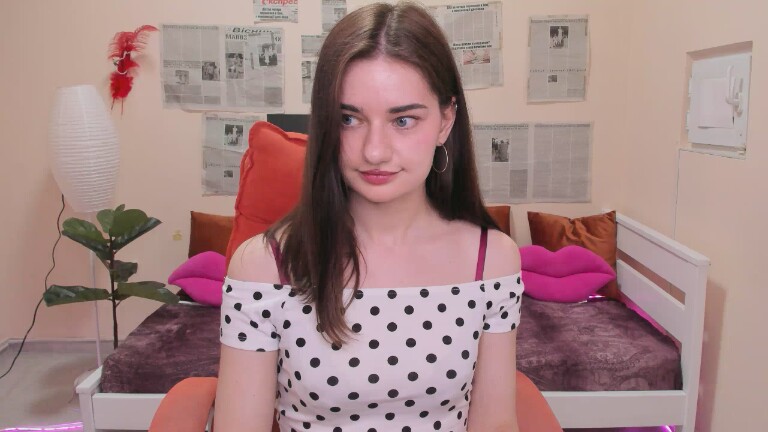 DemiLinda's Streamate show and profile