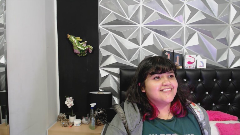 EmmaLush's Streamate show and profile