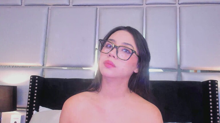 EmilyBlack69's Streamate show and profile