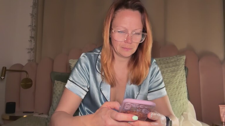 MelodyRoseUK's Streamate show and profile