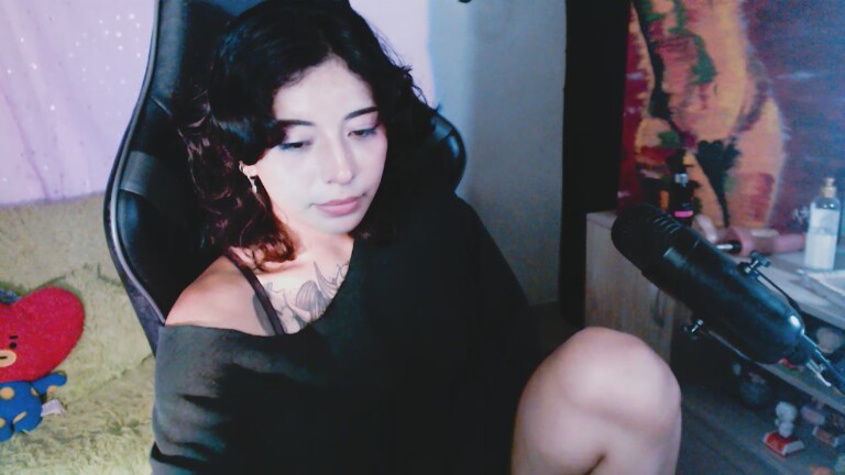 Jaade18's Streamate show and profile