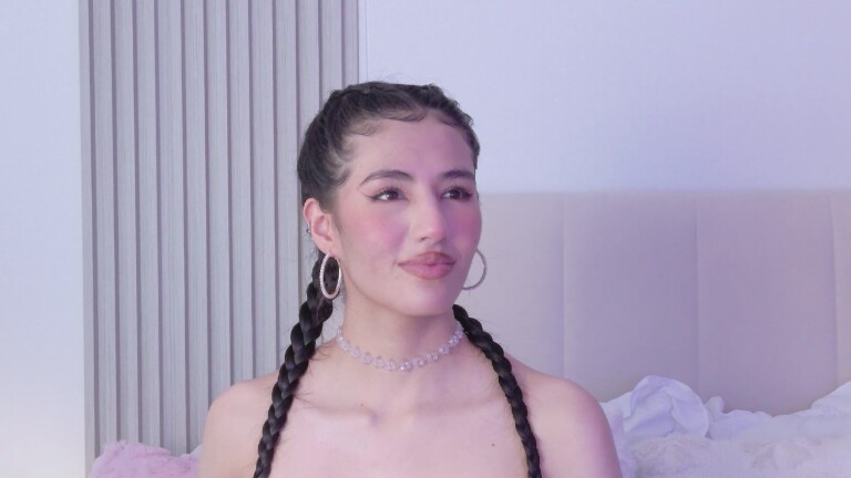 JohanaPiero's Streamate show and profile