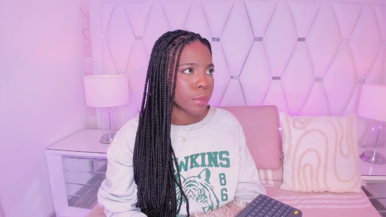 AmiraJordan's Streamate show and profile