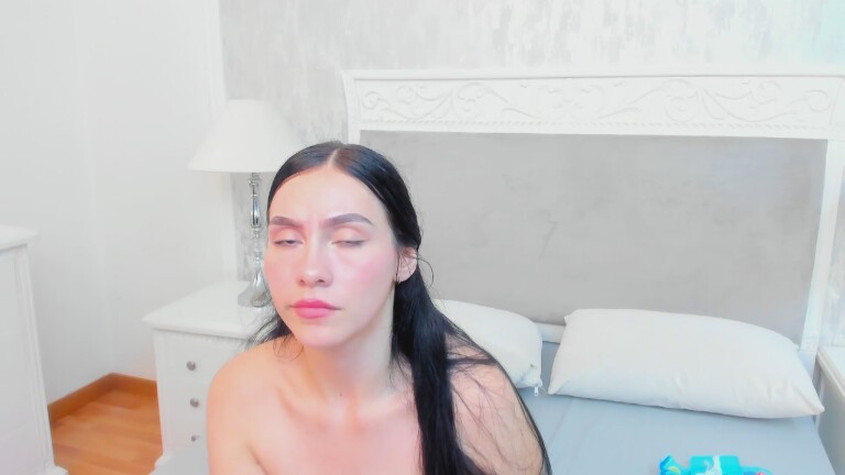 NatashaOlivaress's Streamate show and profile