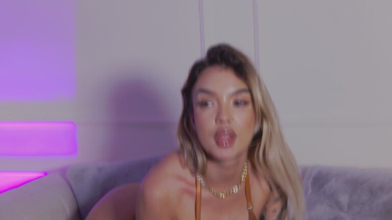 Melissakovalenko's Streamate show and profile