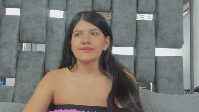 ANGELADIAZz's Streamate show and profile