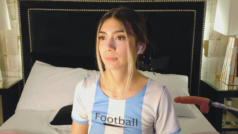 HollyLincon's Streamate show and profile