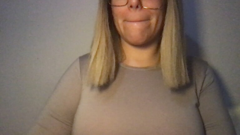 MistressLouUK's Streamate show and profile