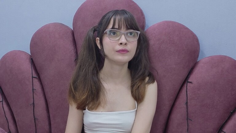 ISABELLAJHONS's Streamate show and profile