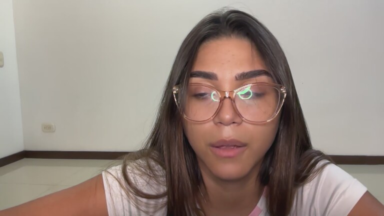 AnaWillsson's Streamate show and profile