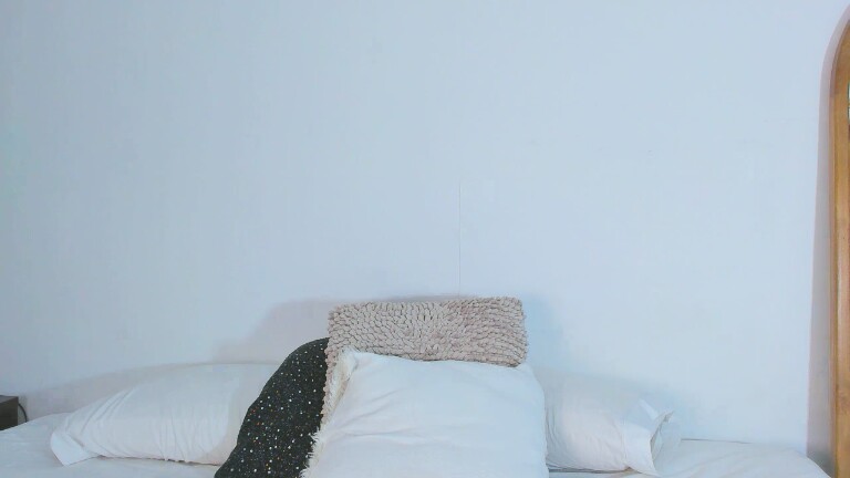 StephanyGray's Streamate show and profile