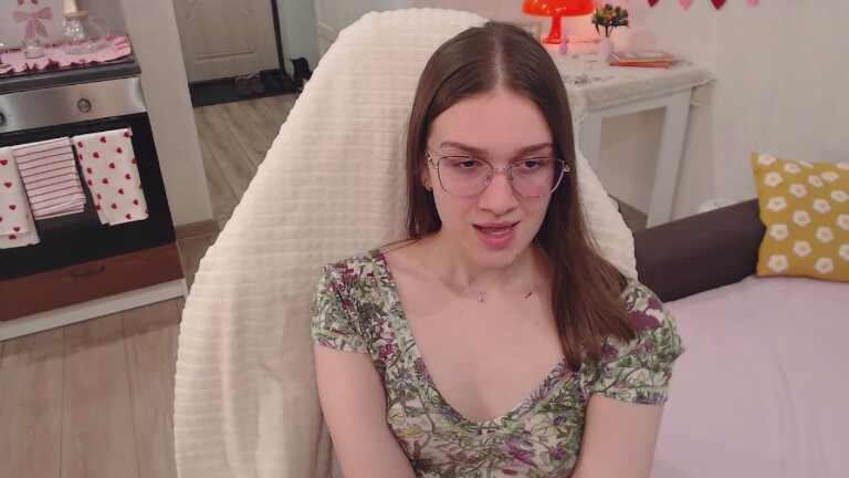 AlinaBabyGirl's Streamate show and profile