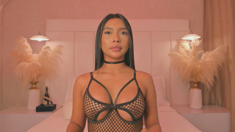 NikoJhon's Streamate show and profile