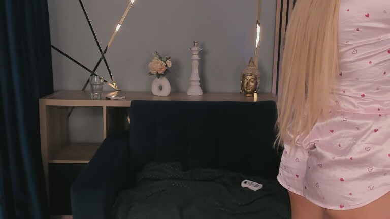 CurvyyVanessa's Streamate show and profile