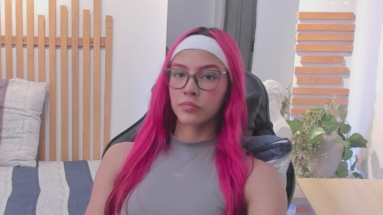 KristensClark's Streamate show and profile