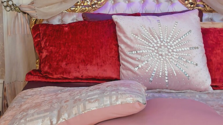 AbbieMeyer's Streamate show and profile