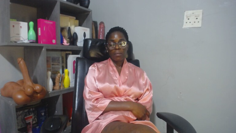 shaniko89's Streamate show and profile