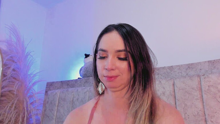 AmeliaCooperr's Streamate show and profile
