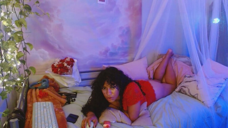 VegaVyxen_22's Streamate show and profile