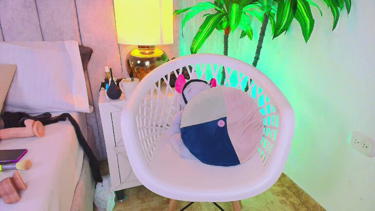 Tessalove_606's Streamate show and profile